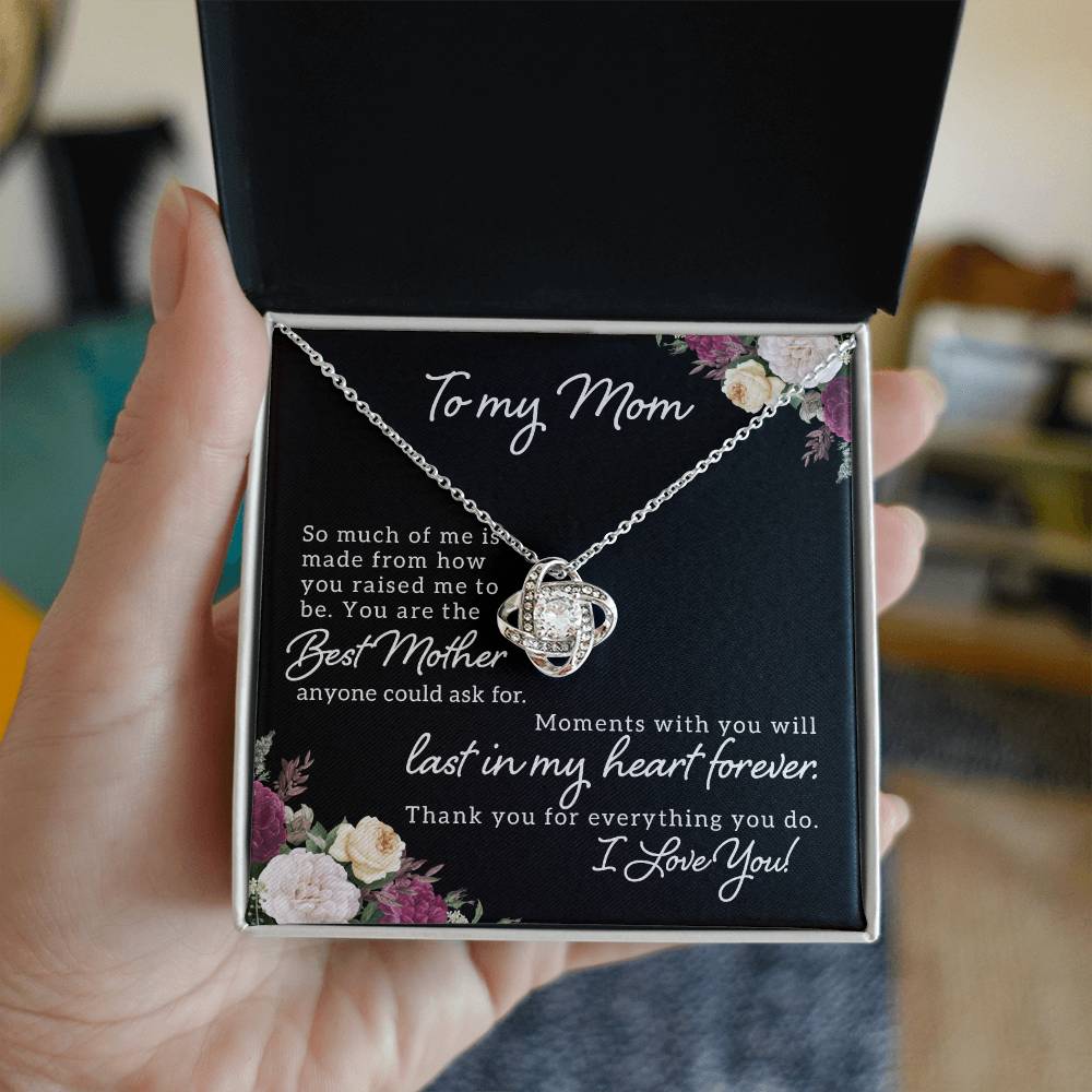 To My Mom – Elegant Necklace with Love and Gratitude Message